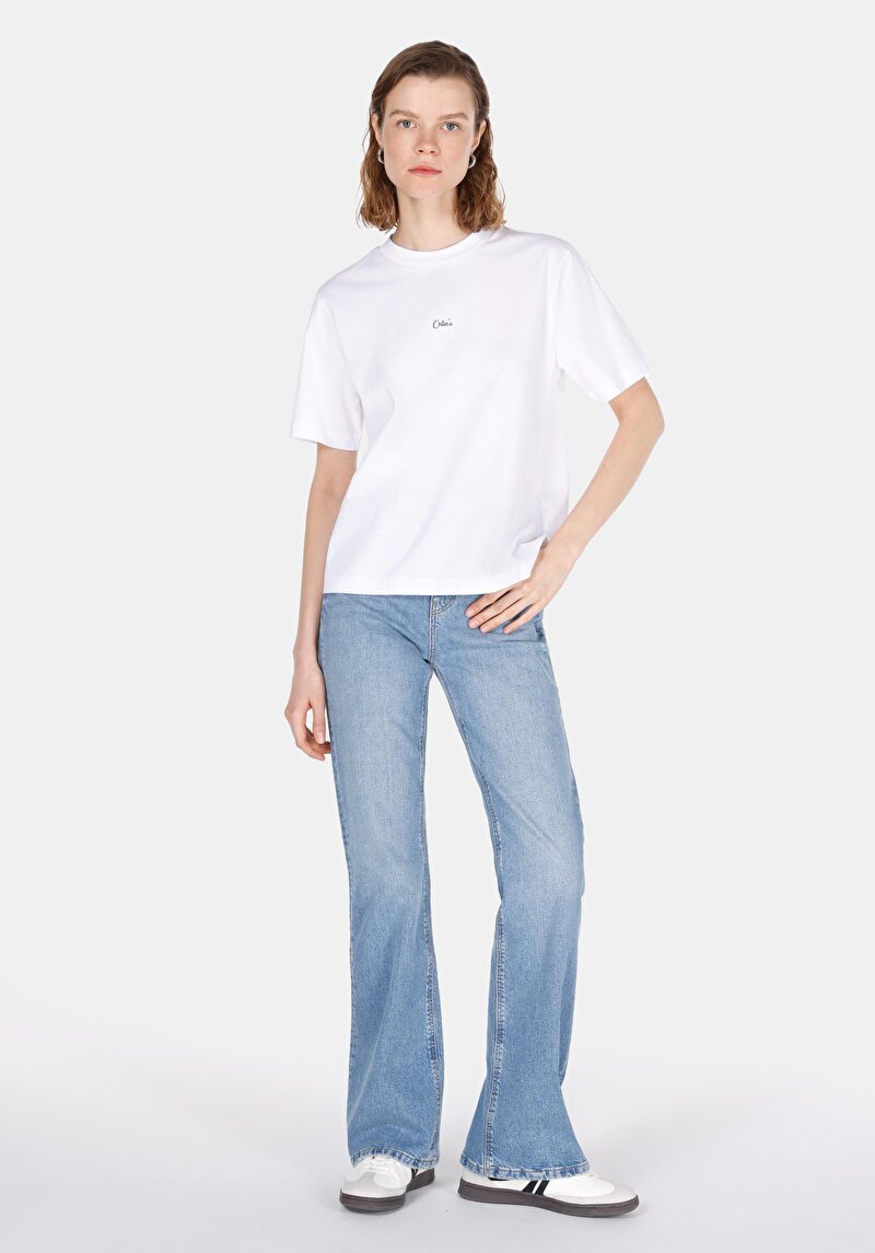 Regular Fit Yuvarlak Yaka Düz Kadın Beyaz Kısa Kol Tişört