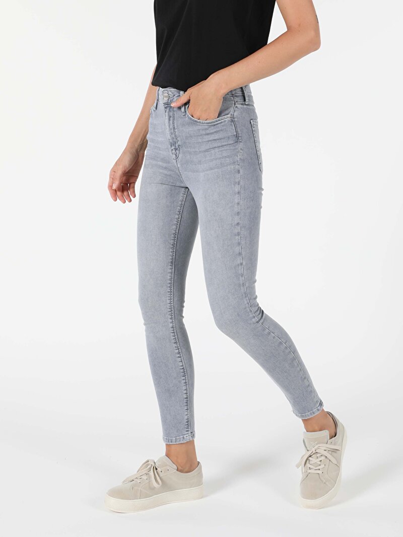 Super Slim Fit Yüksek Bel Dar Paça Kadın İndigo Jean Pantolon