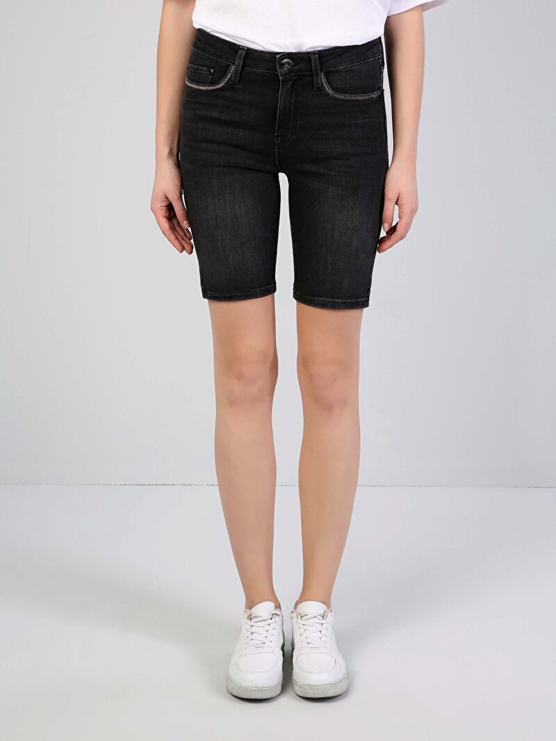 Super Slim Fit Yüksel Bel  Kadın Siyah Jean Şort