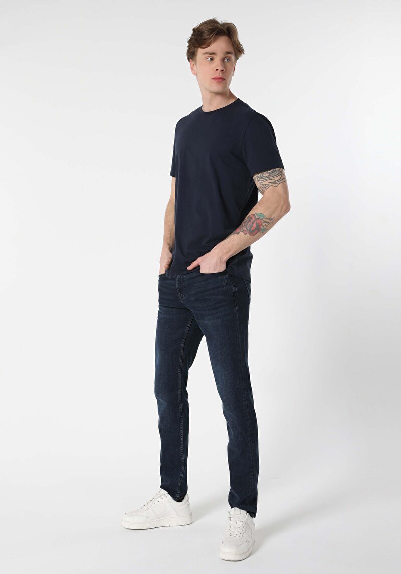 Regular Fit Yuvarlak Yaka Pamuklu Erkek Lacivert Kısa Kol Tişört