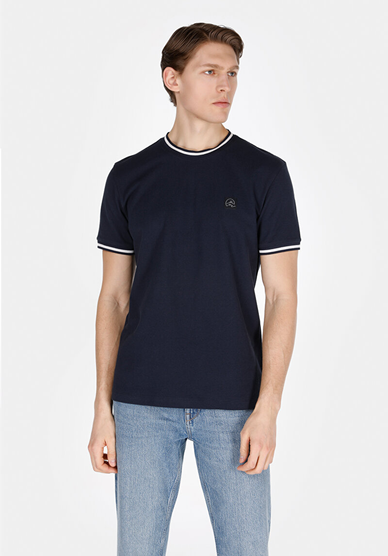 Regular Fit Yuvarlak Yaka Pamuklu Jakarlı Erkek Lacivert Kısa Kol Tişört