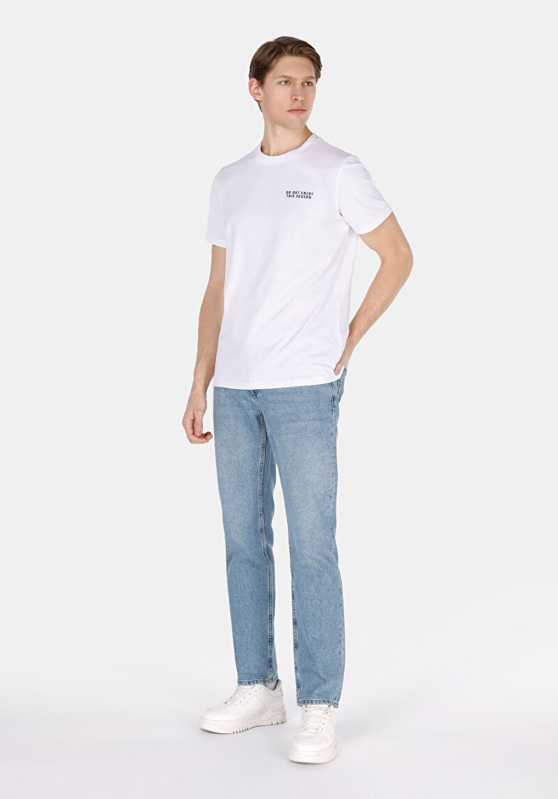 Regular Fit Yuvarlak Yaka Düz Erkek Beyaz Kısa Kol Örme Cepsiz Tişört