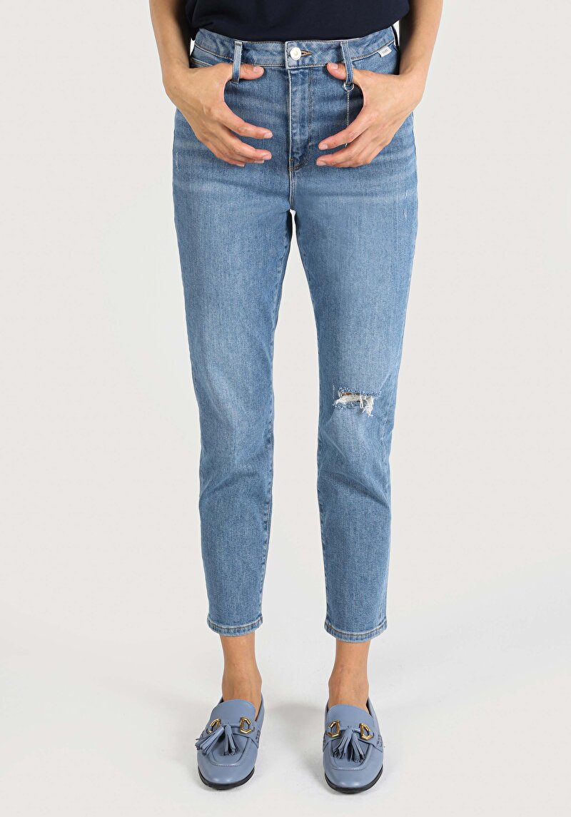 Slim Fit Orta Bel Daralan Paça Kadın Denim Jean Pantolon