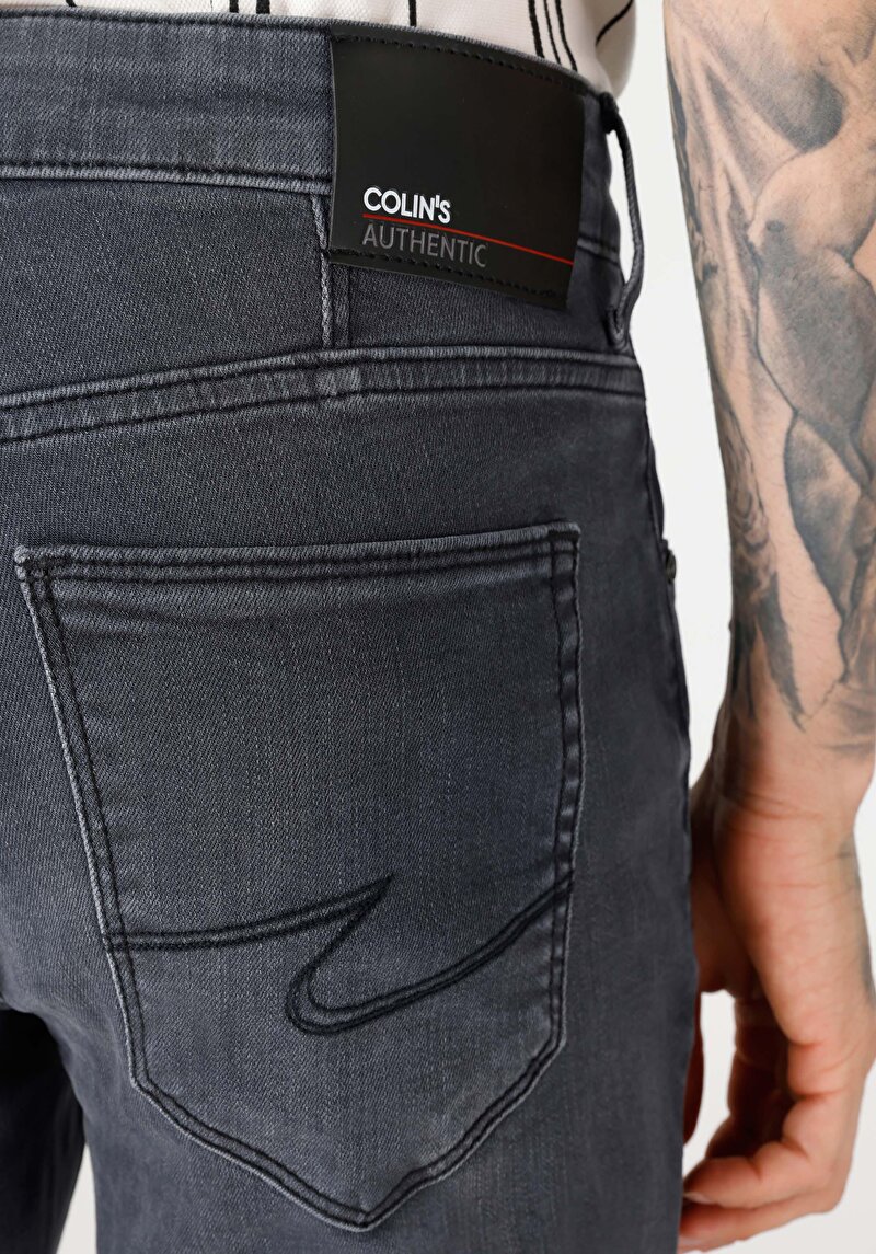 Slim Fit Düşük Bel Dar Paça Erkek Siyah Jean Pantolon