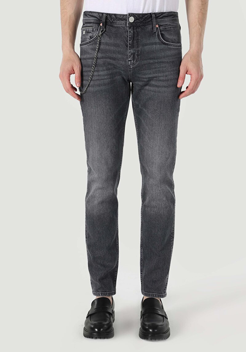 Straight Fit Düşük Bel Düz Paça Erkek Siyah Jean Pantolon