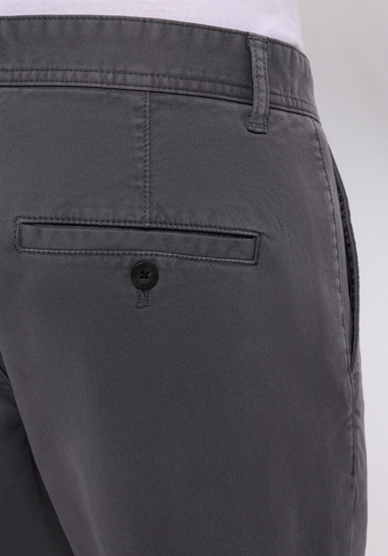 Regular Fit Orta Bel Düz Paça Cepli Erkek Gri Pantolon