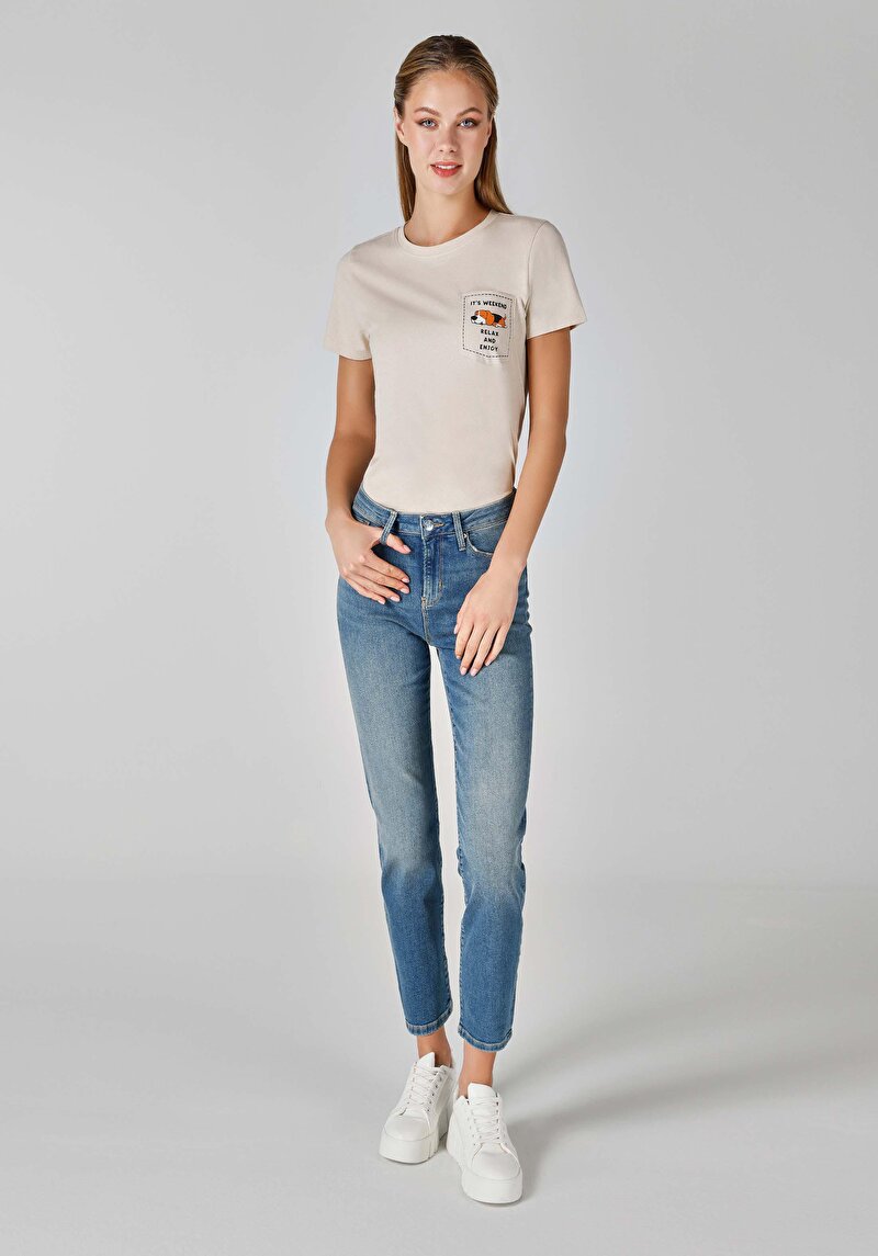 Slim Fit Orta Bel Düz Paça Kadın İndigo Jean Pantolon