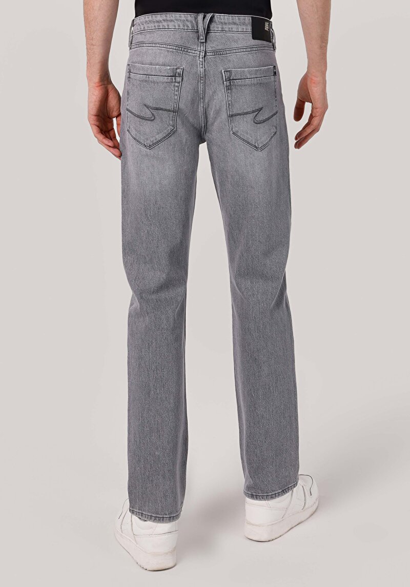 Regular Fit Orta Bel Düz Paça Erkek Gri Jean Pantolon
