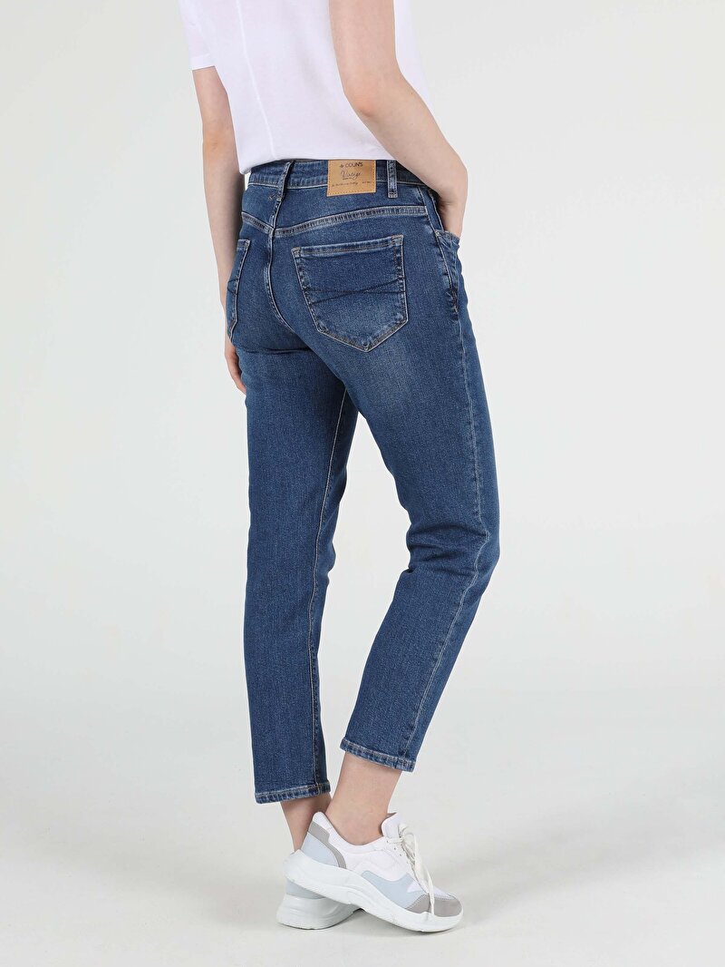 Slim Boyfriend Fit Orta Bel Daralan Paça Kadın İndigo Jean Pantolon