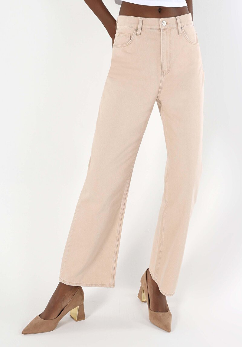 Regular Fit Yüksek Bel Düz Paça Kadın Açik Kahve Jean Pantolon