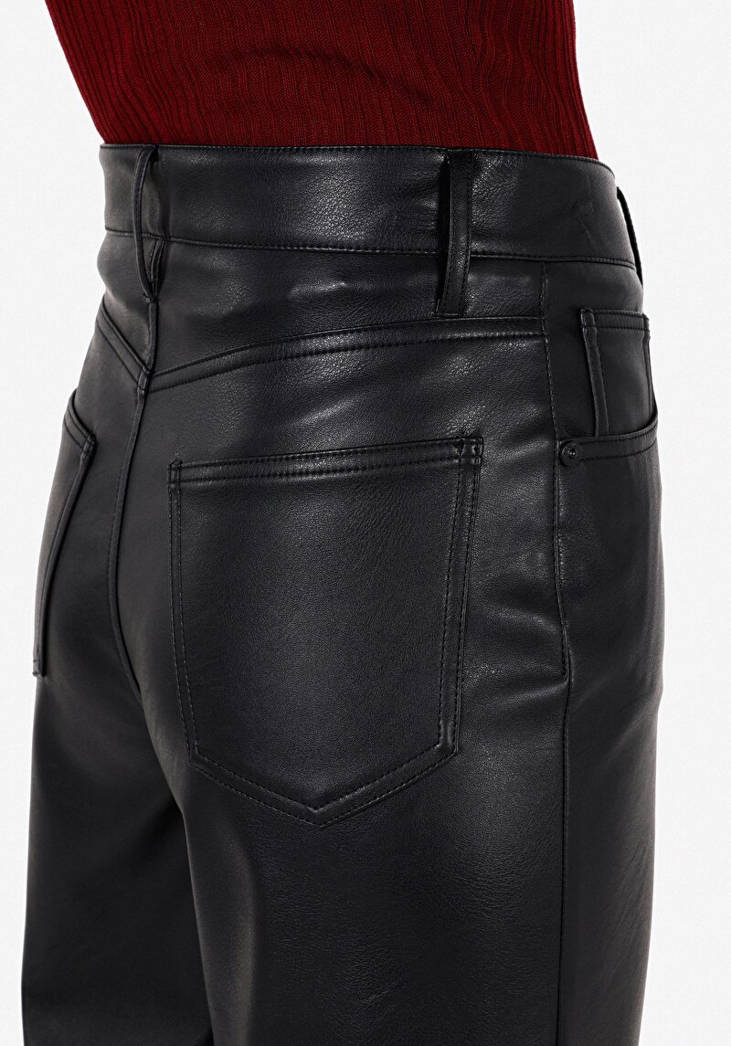 Regular Fit Yüksek Bel Geniş Paça Poliüretan Kadın Siyah Pantolon