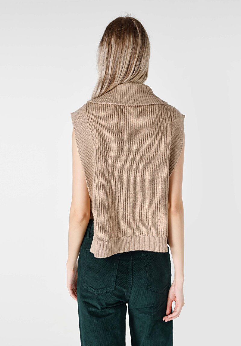 Regular Fit Fermuarlı Düz Kadın Bej Kazak