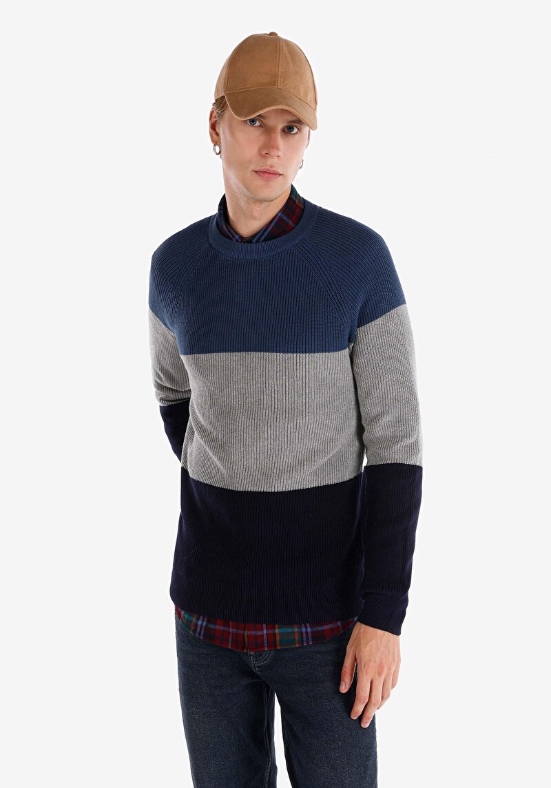 Regular Fit Yuvarlak Yaka Jakarlı Erkek Lacivert Kazak