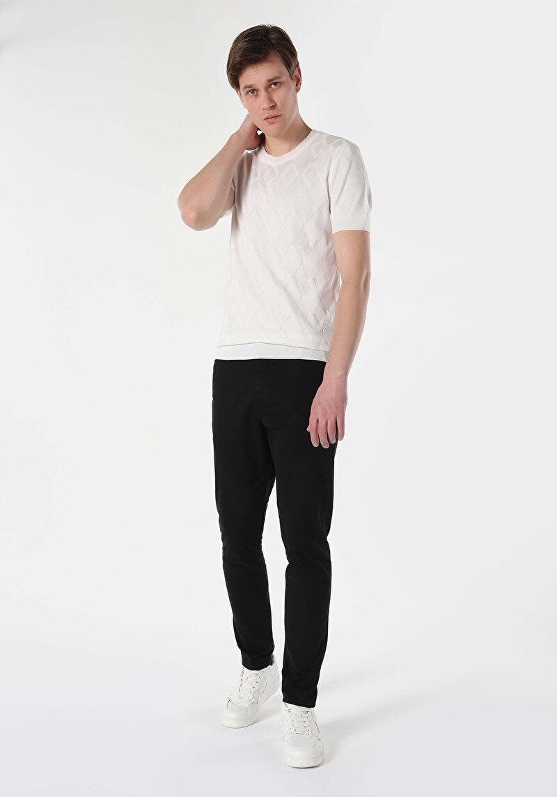 Regular Fit Yuvarlak Yaka Erkek Beyaz Kazak