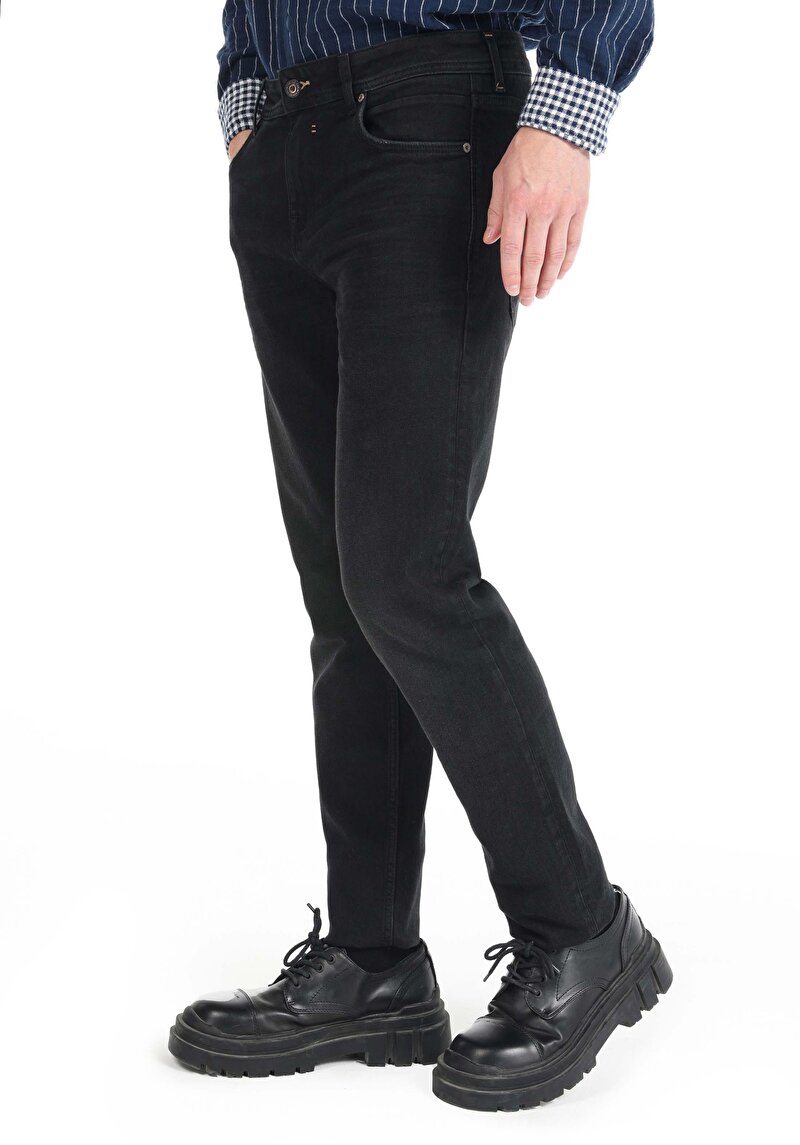 Straight Fit Orta Bel Düz Paça Erkek Denim Jean Pantolon