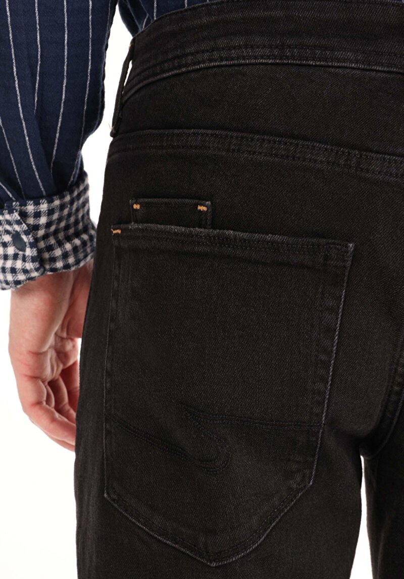 Straight Fit Orta Bel Düz Paça Erkek Denim Jean Pantolon