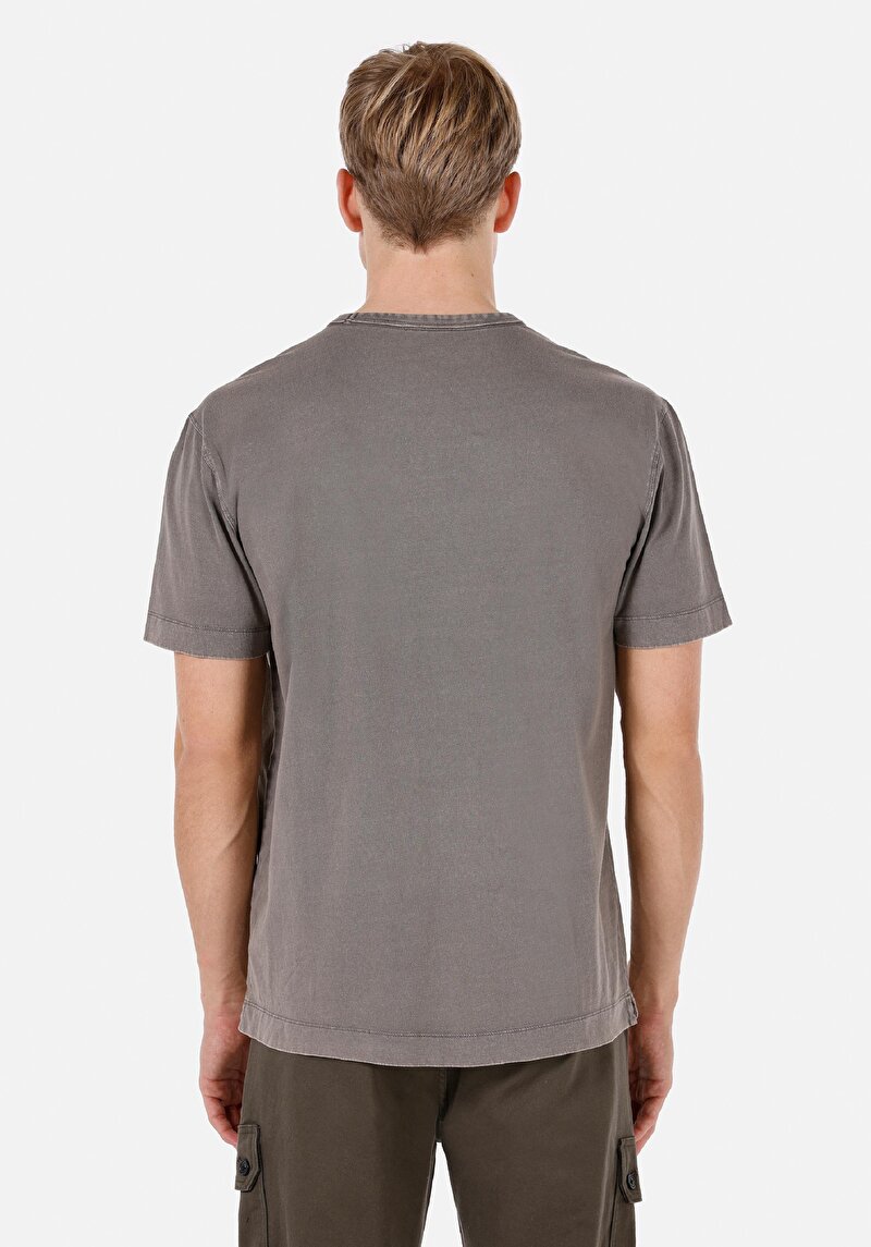 Comfort Fit Yuvarlak Yaka Düz Erkek Kahverengi Kısa Kol Tişört