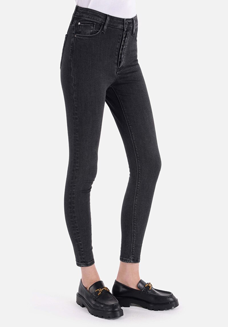 Skinny Fit Orta Bel Dar Paça Kadın Denim Jean Pantolon