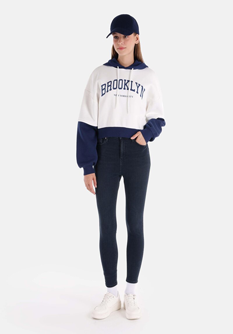 Skinny Fit Yüksel Bel Dar Paça Cepli Kadın Koyu İndigo Jean Pantolon