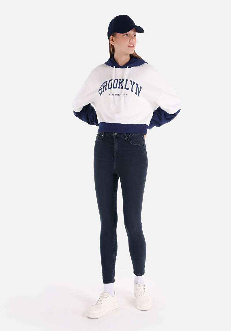 Skinny Fit Yüksel Bel Dar Paça Cepli Kadın Koyu İndigo Jean Pantolon