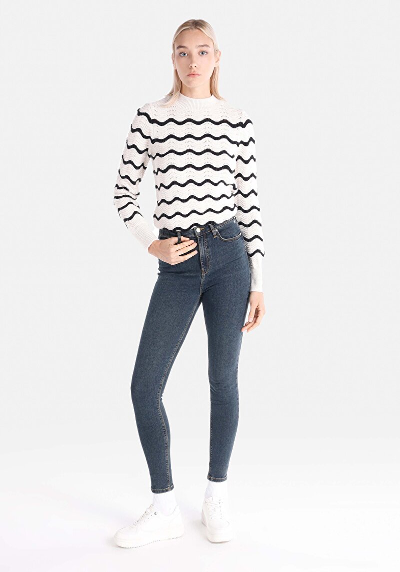 Skinny Fit Yüksel Bel Dar Paça Cepli Kadın İndigo Jean Pantolon