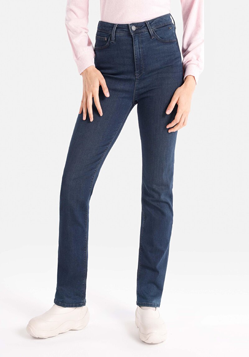 Regular Fit Orta Bel Slim Straight Leg Kadın Koyu İndigo Jean Pantolon