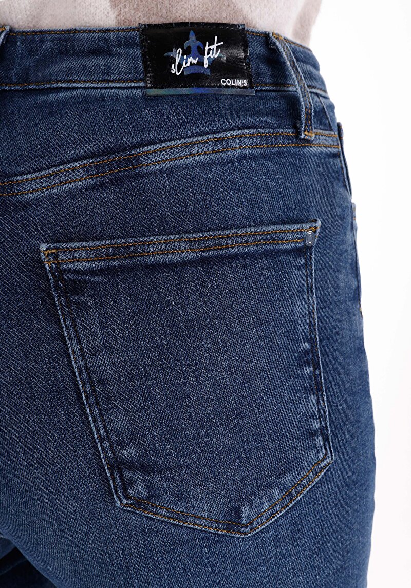 Slim Fit Orta Bel Daralan Paça Kadın İndigo Jean Pantolon