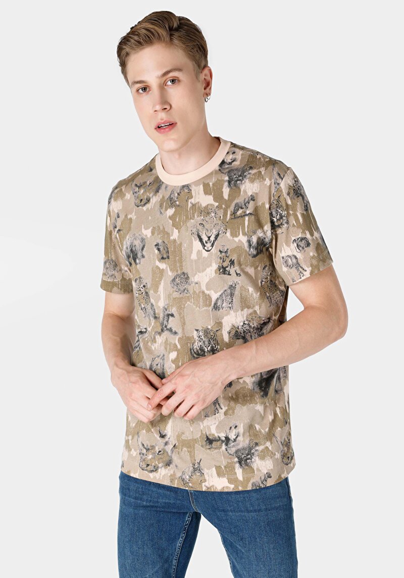 Comfort Fit Yuvarlak Yaka Erkek Bej Kısa Kol Tişört