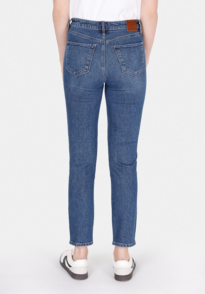 Slim Fit Orta Bel Düz Paça Kadın İndigo Jean Pantolon