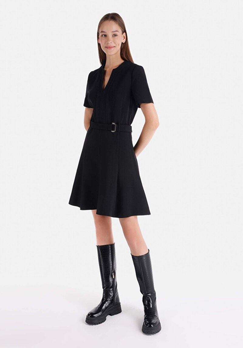 Slim Fit Dokuma Kadın Siyah Kısa Kol Elbise