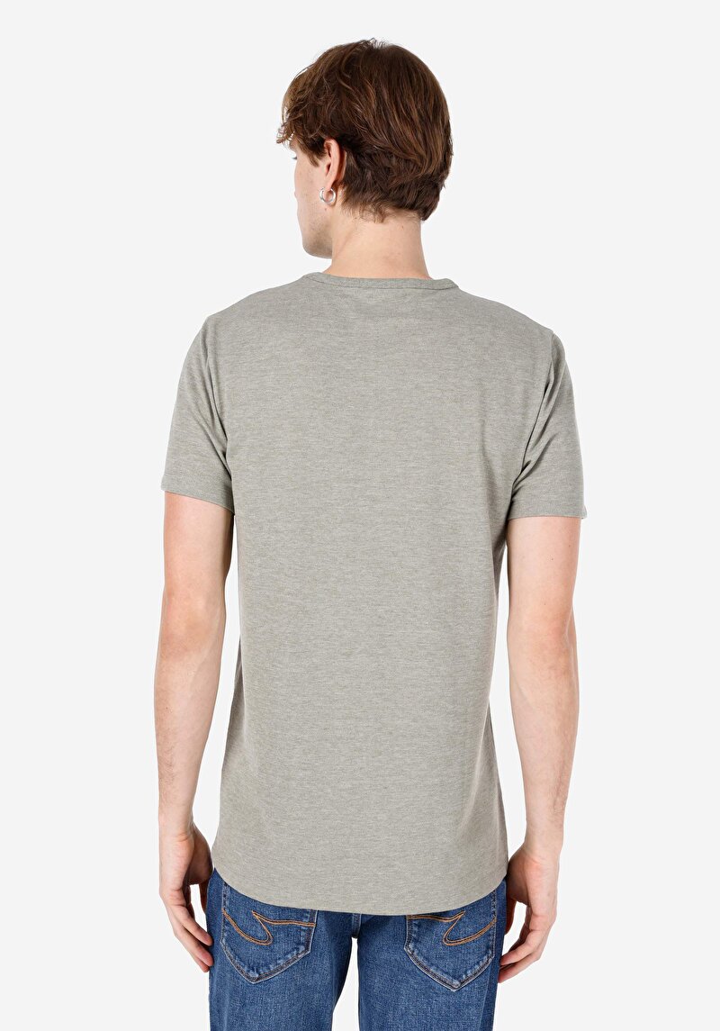 Regular Fit Yuvarlak Yaka Düz Erkek Kısa Kol Tişört