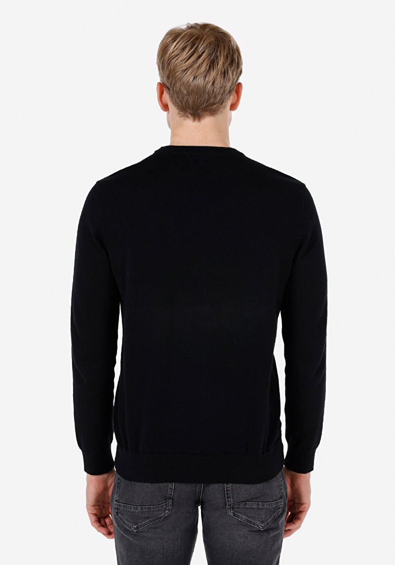 Regular Fit Yuvarlak Yaka Jakarlı Erkek Siyah Kazak