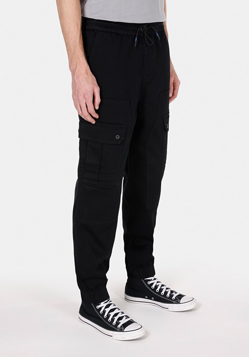 Slim Fit Orta Bel Lastikli Paça Erkek Siyah Pantolon