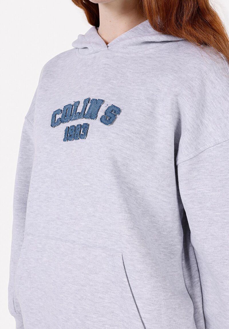Comfort Fit Kapüşonlu Baskılı Kadın Gri Sweatshirt