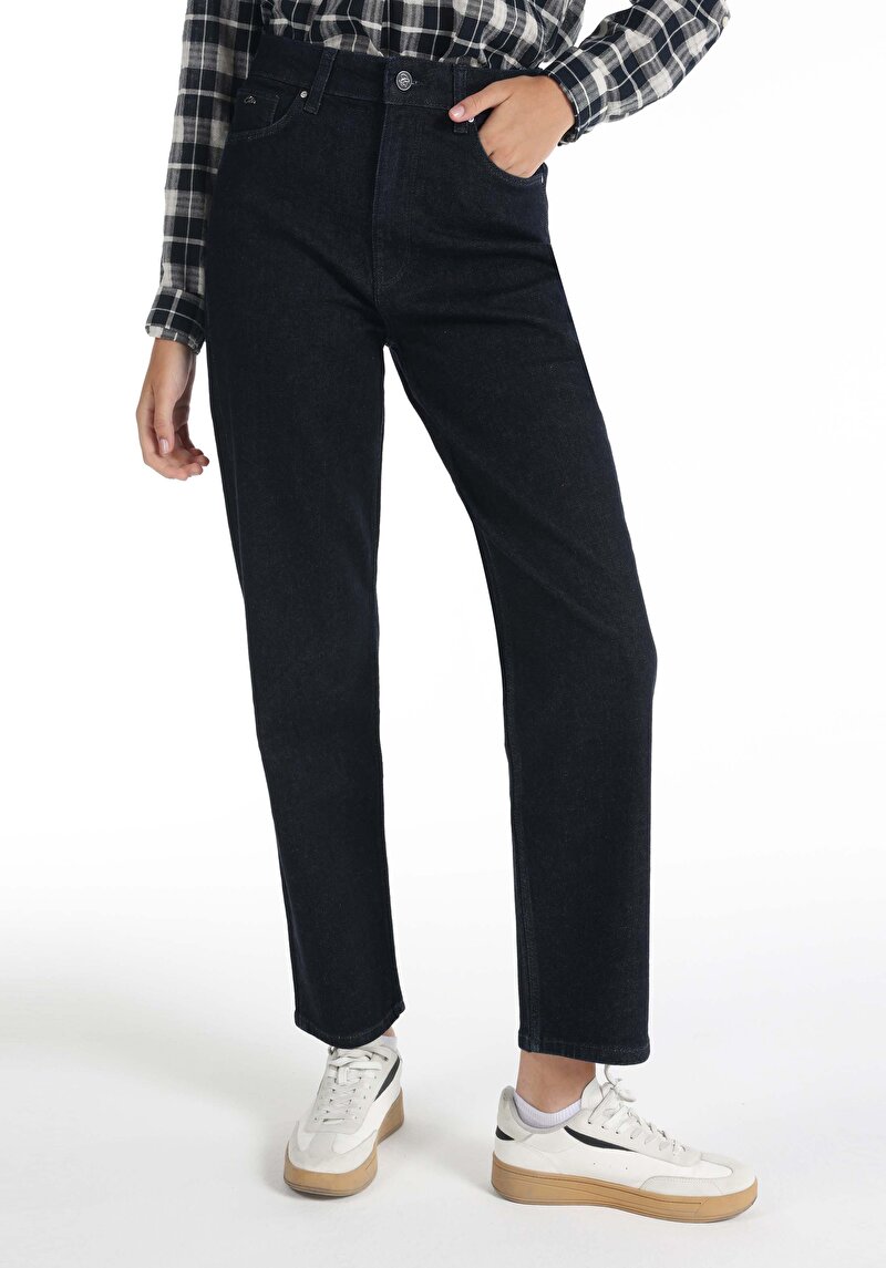 Straight Fit Yüksek Bel Düz Paça Kadın Denim Jean Pantolon