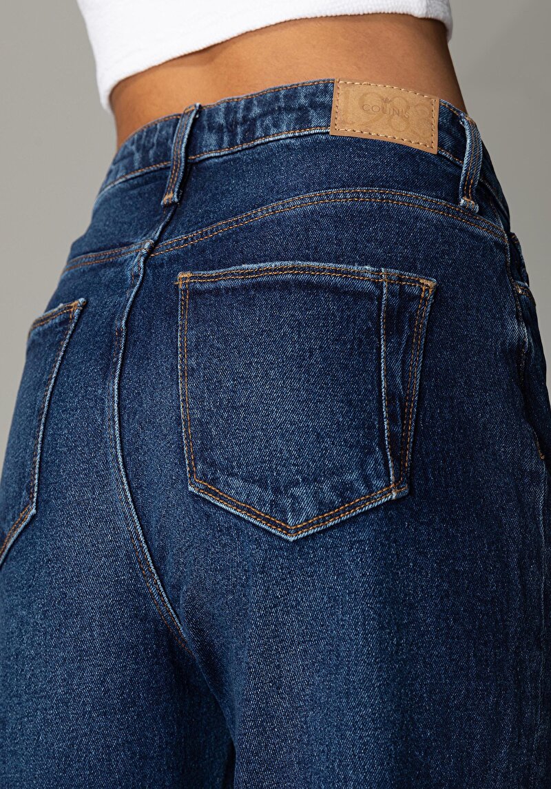 Mom Fit Yüksel Bel Daralan Paça Kadın İndigo Jean Pantolon