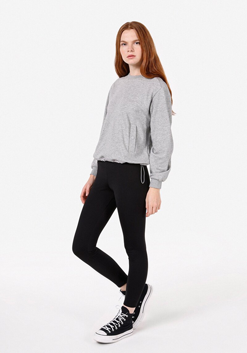 Regular Fit Yuvarlak Yaka Kadın Gri Sweatshirt