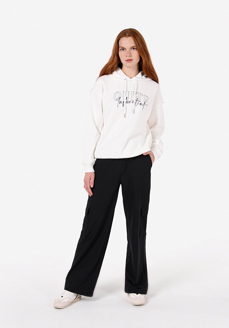 Regular Fit Kapüşonlu  Kadın Beyaz Sweatshirt