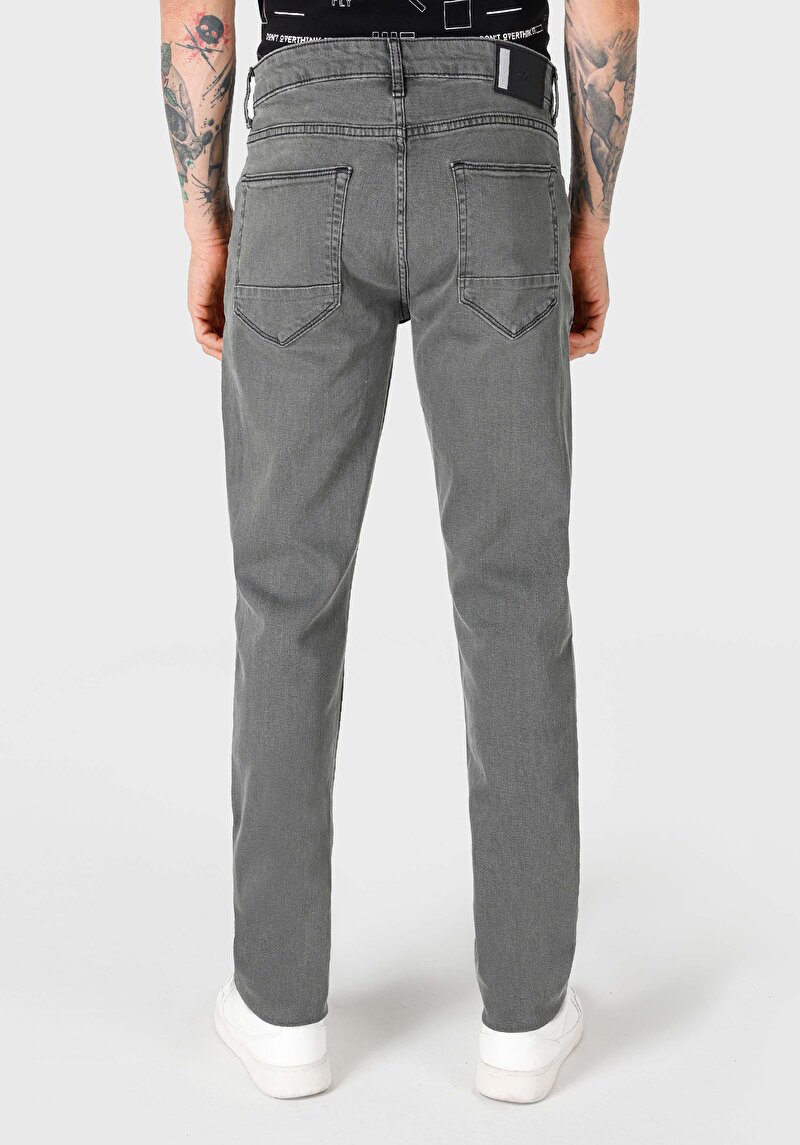 Straight Fit Düşük Bel Düz Paça Erkek Gri Jean Pantolon