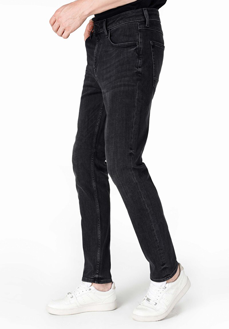 Regular Fit   Erkek Siyah Jean Pantolon