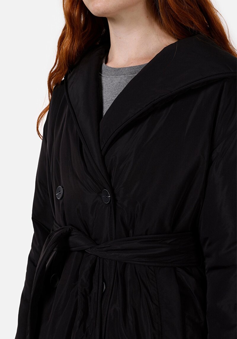 Regular Fit Kapüşonlu Cepli Kadın Siyah Kaban