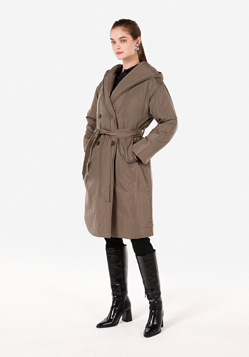 Regular Fit Kapüşonlu Kadın Yeşil Kaban