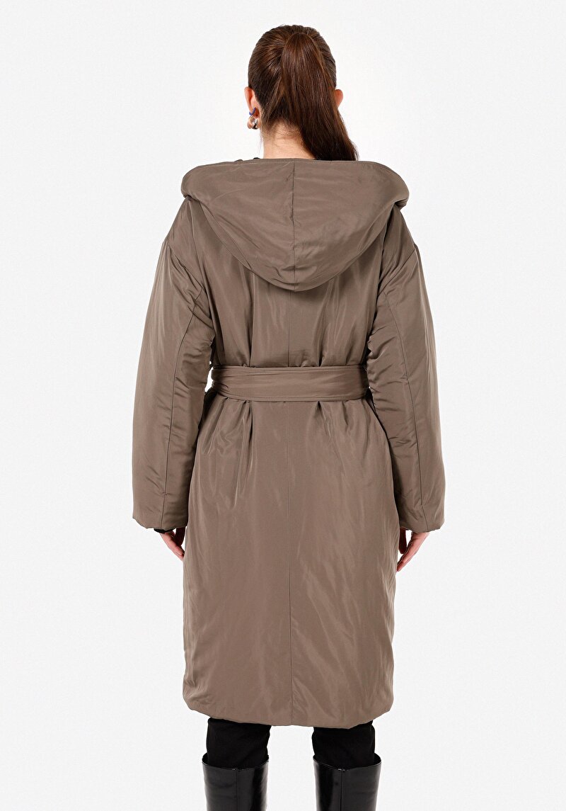 Regular Fit Kapüşonlu Kadın Yeşil Kaban