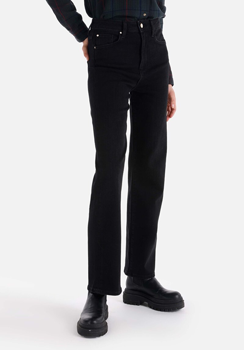 Regular Fit Yüksek Bel Tam Boy Paça Kadın Siyah Jean Pantolon