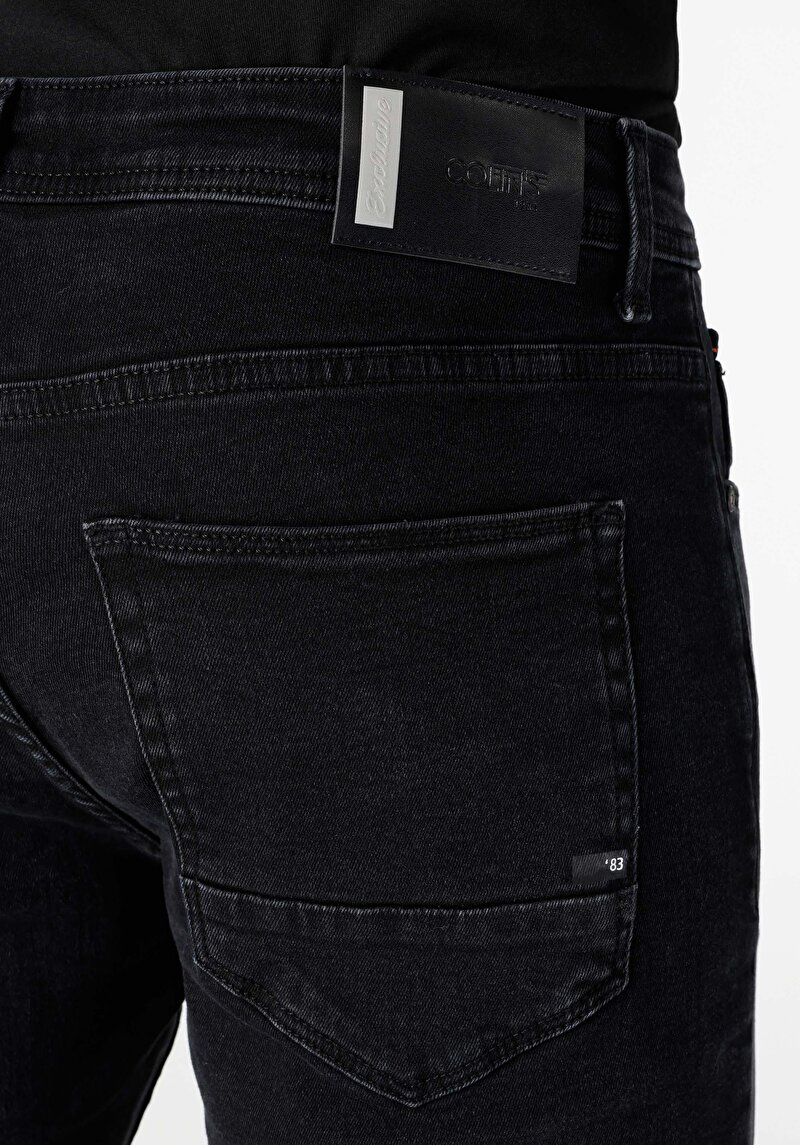 Straight Fit Düşük Bel Düz Paça Erkek Siyah Jean Pantolon