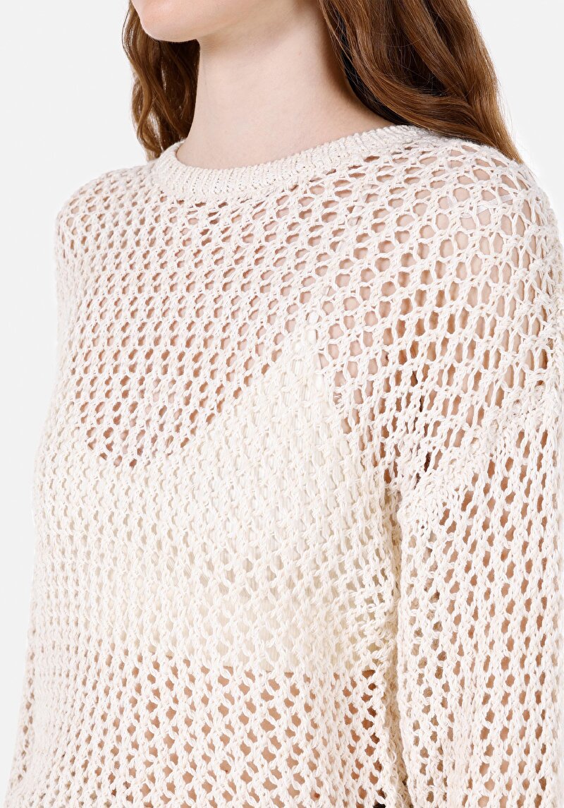 Regular Fit Yuvarlak Yaka Düz Kadın Ekru Kazak