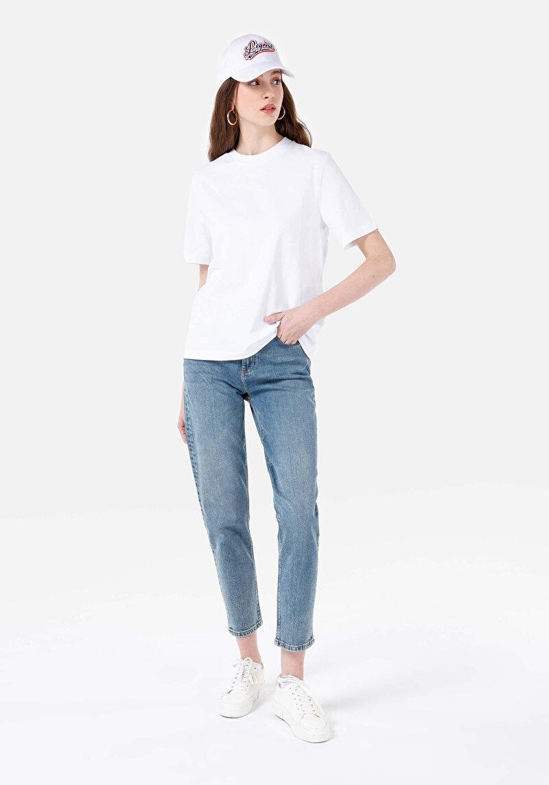 Fermuarlı Mom Fit Yüksek Bel Daralan Paça Kadın İndigo Jean Denim Pantolon