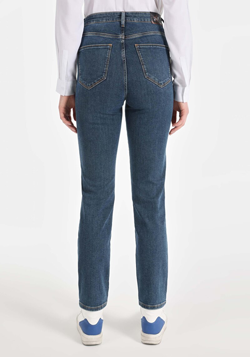 Slim Fit Orta Bel Düz Paça Kadın İndigo Denim Jean Pantolon