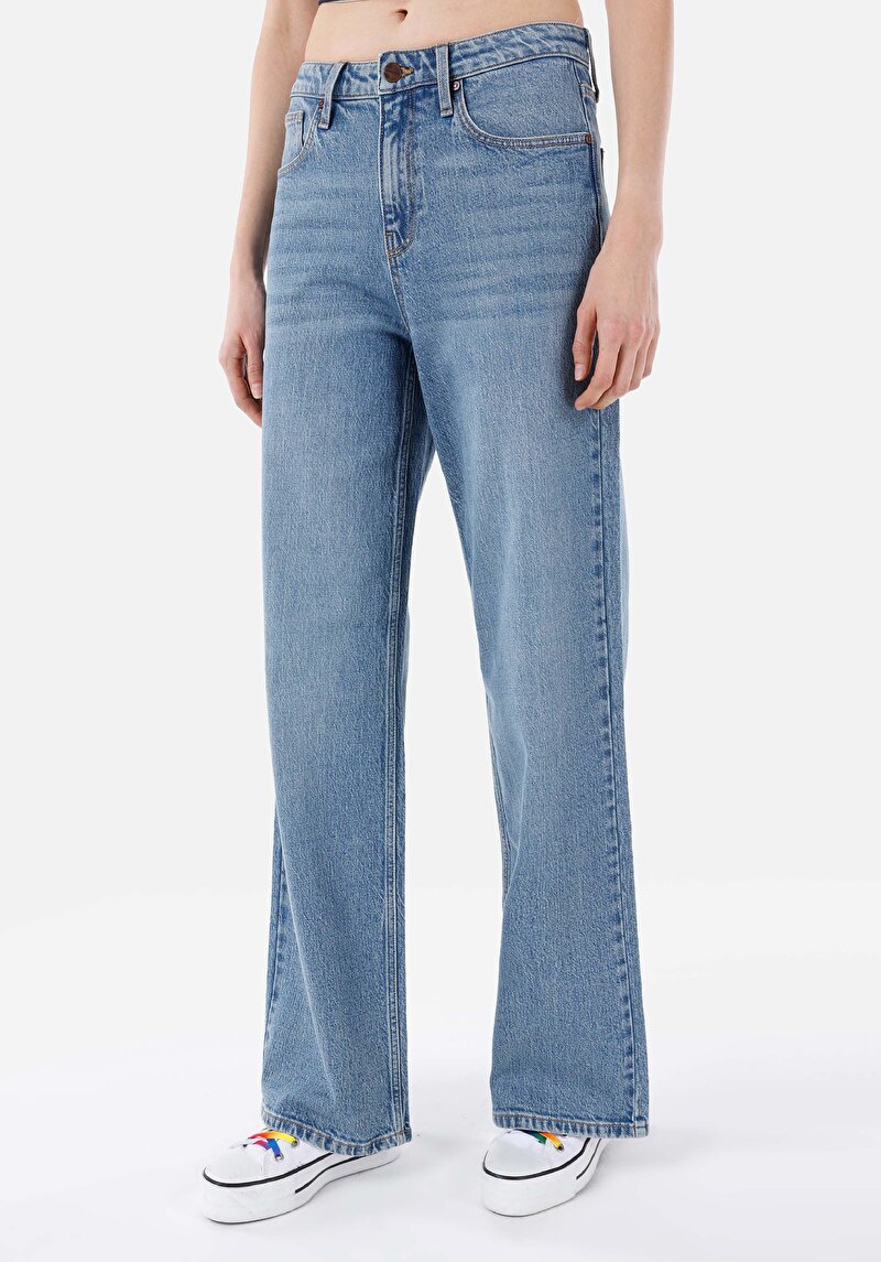 Regular Fit Yüksek Bel Geniş Paça Kadın İndigo Jean Pantolon