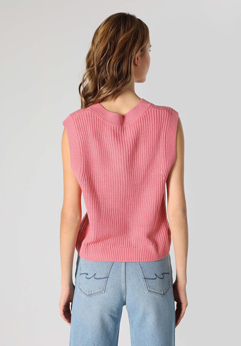 Regular Fit V Yaka Düz Kadın Pembe Kazak